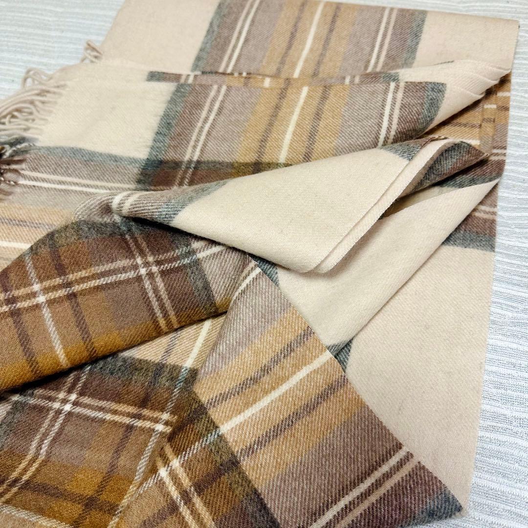 n*p様 ジョンストンズ スカーフ　ナチュラルスチュワート　タータンチ