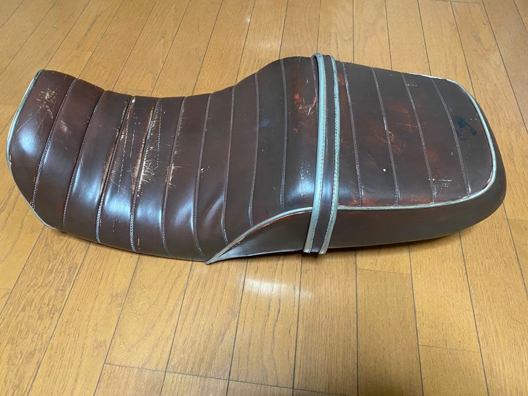 ブラウン バイクシート cb400sf nc31 前期