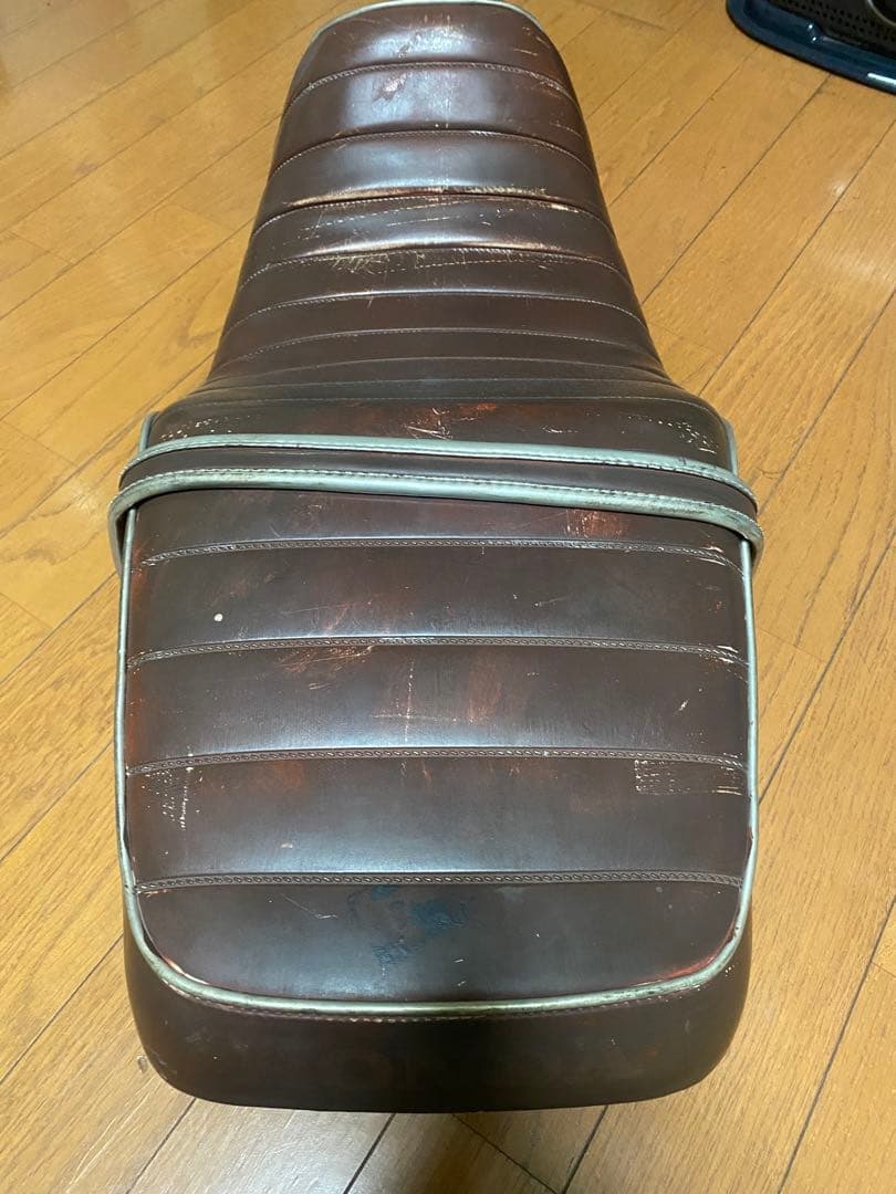 ブラウン バイクシート cb400sf nc31 前期