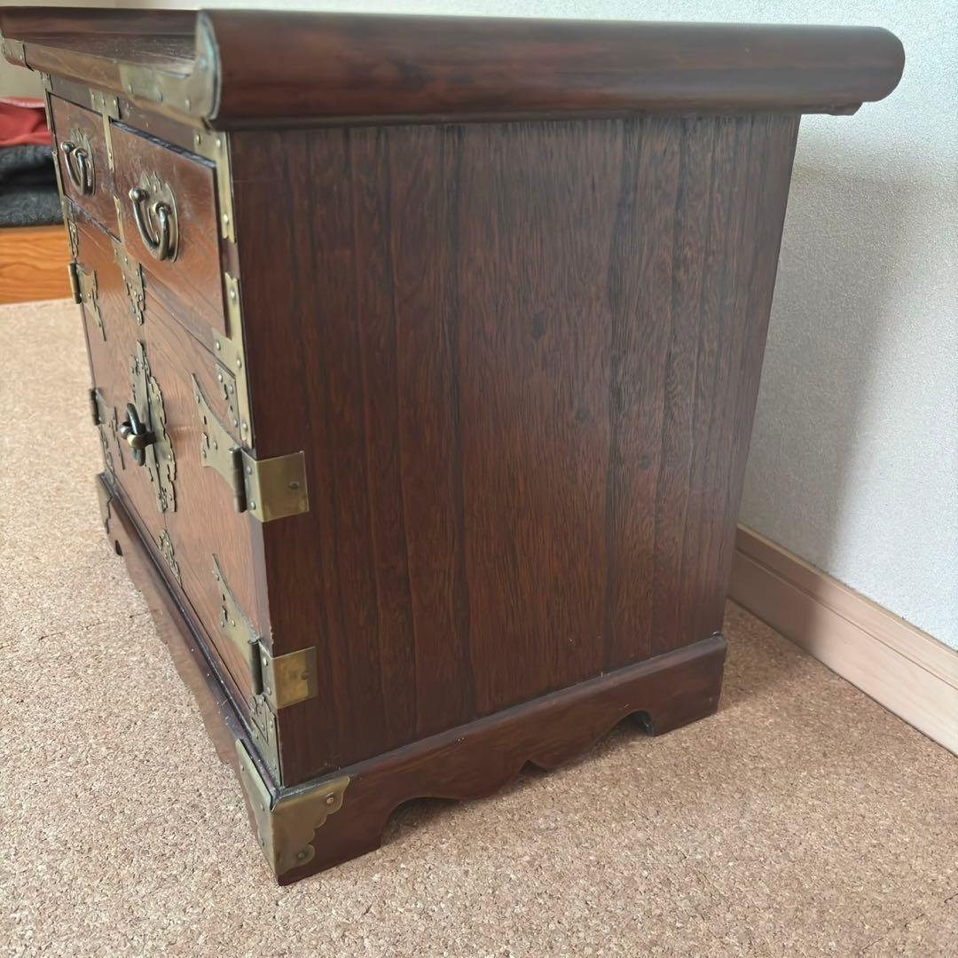 李朝 李朝家具 真鍮金具 無垢材 魚型錠前 モリジャン バンダジ 箪笥 韓国美術