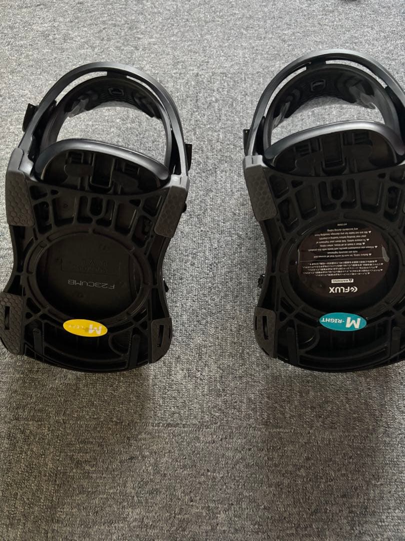 22-23 FLUX/フラックス CV Mサイズ　ブラック