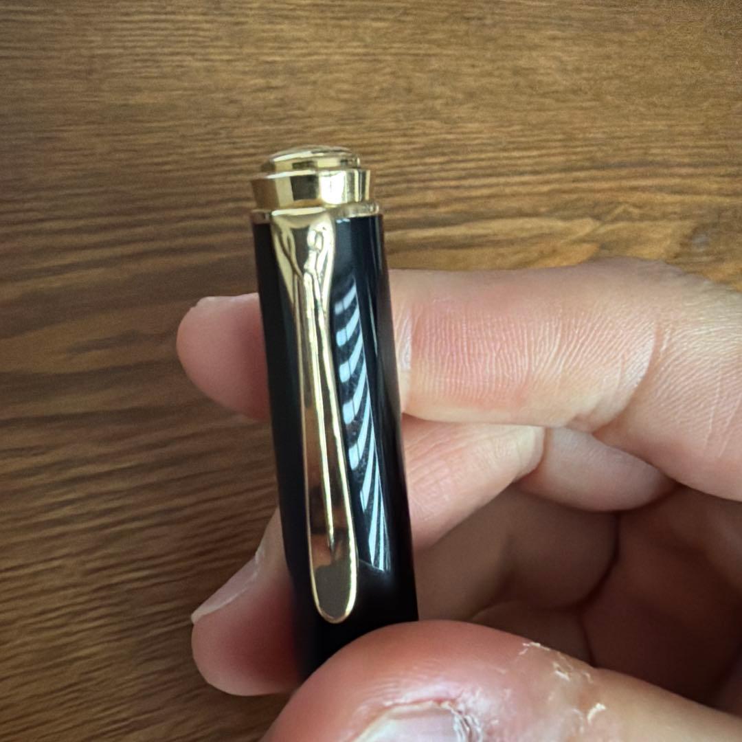 ペリカン　ボールペン　ボルドーカラー