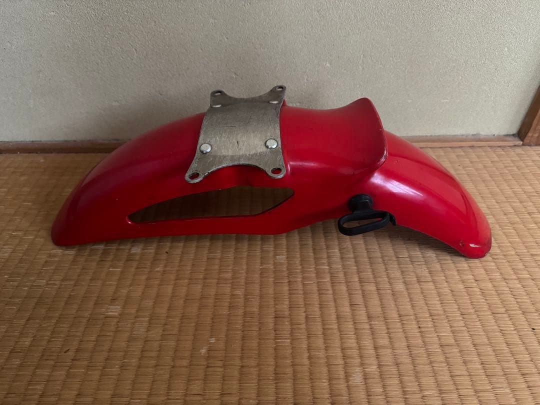 CBR400F 純正　フロントフェンダー　赤