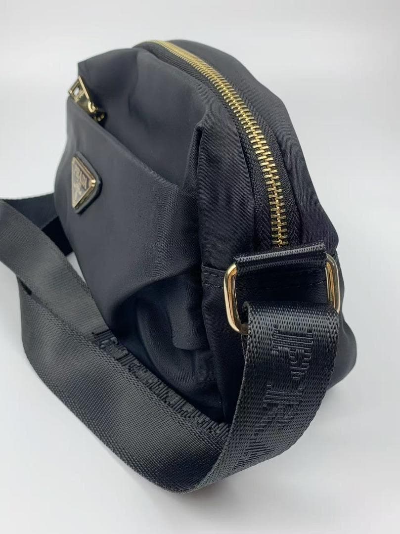 ポーチ　ショルダーバッグ3本