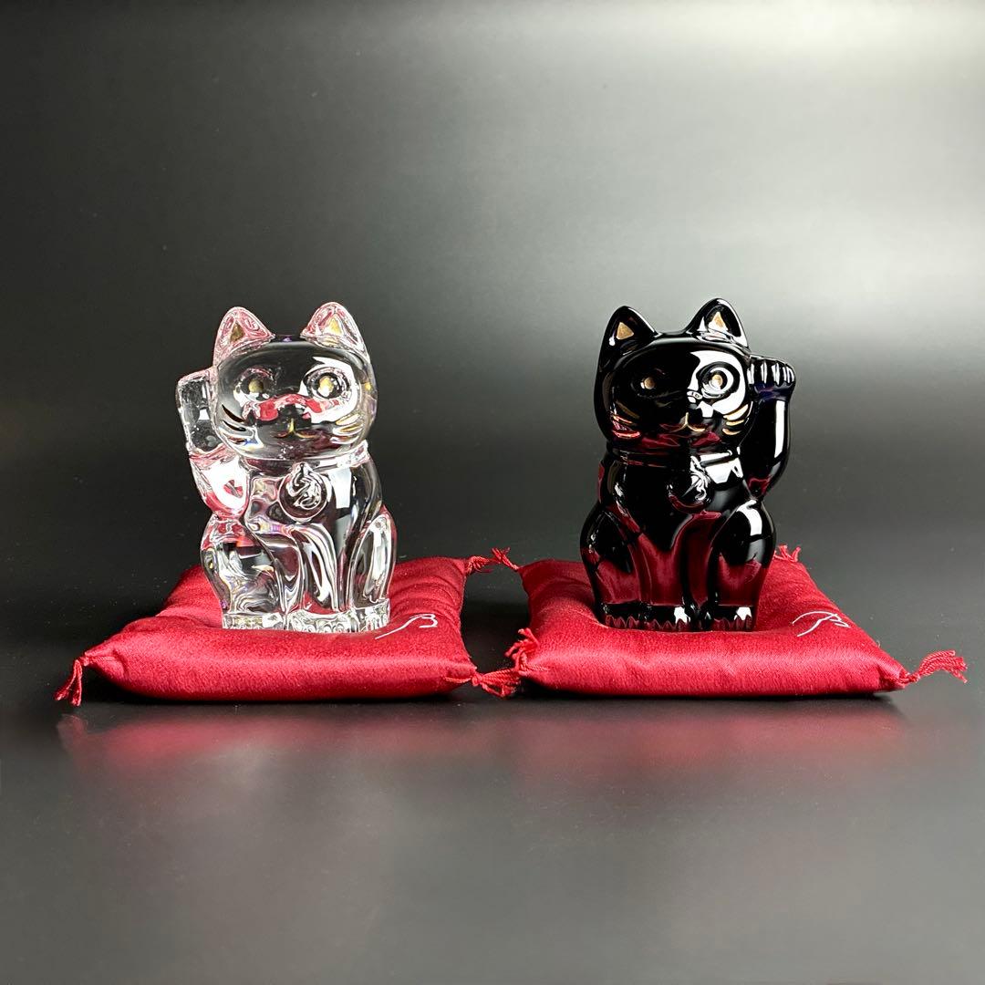 未使用 バカラ まねき猫 クリア ミッドナイト 2個 座布団付き 招き猫 置物