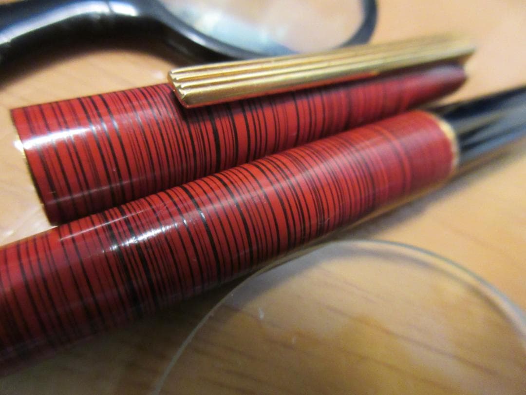 [PILOT] 漆 千筋 14K Mニブ