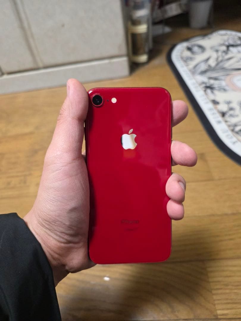 iPhone8 レッド 64GB