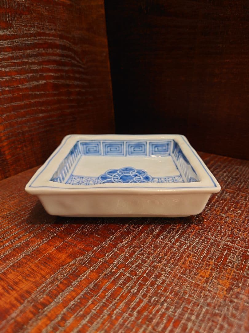 草山窯　染付地紋丸紋角向付