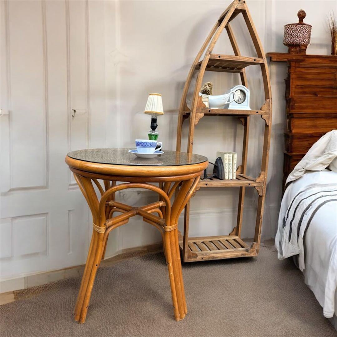 ナチュラルブラウン　サークル　カフェテーブル