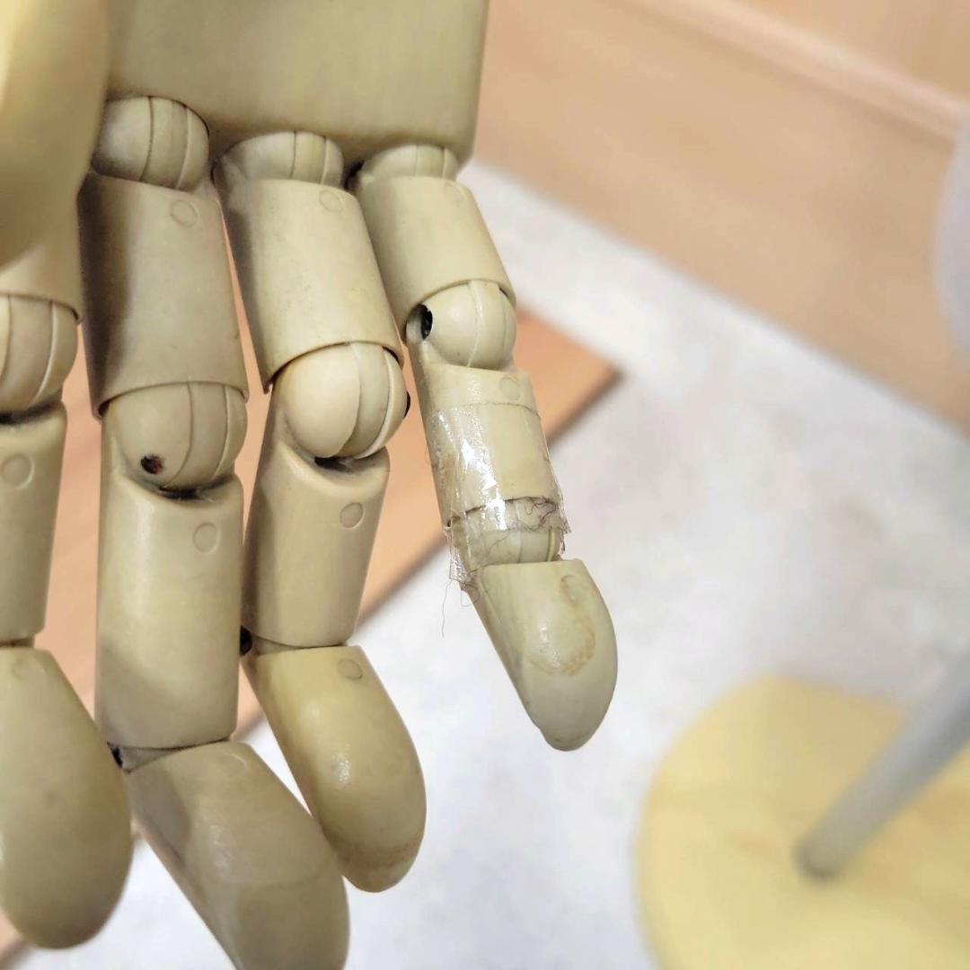 【美品】トルソー 女性 レディース マネキン アイボリー 可動式腕 / 土台付き