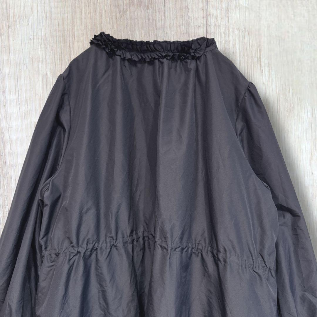 【 トゥービーシック 】 ティアードフリルタフタコート 濃紺 黒 46