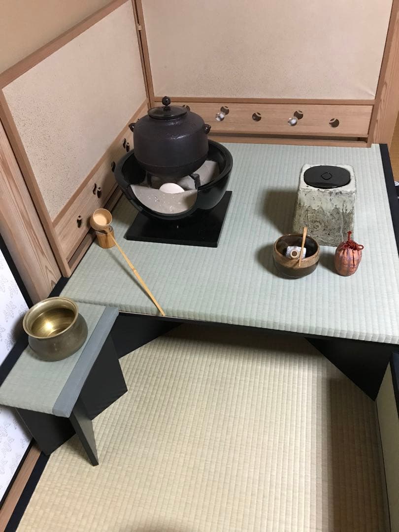 楽々茶棚　収納付き道具畳の台と炉壇ボックス、建水台と貴人畳の角の台の4点セット