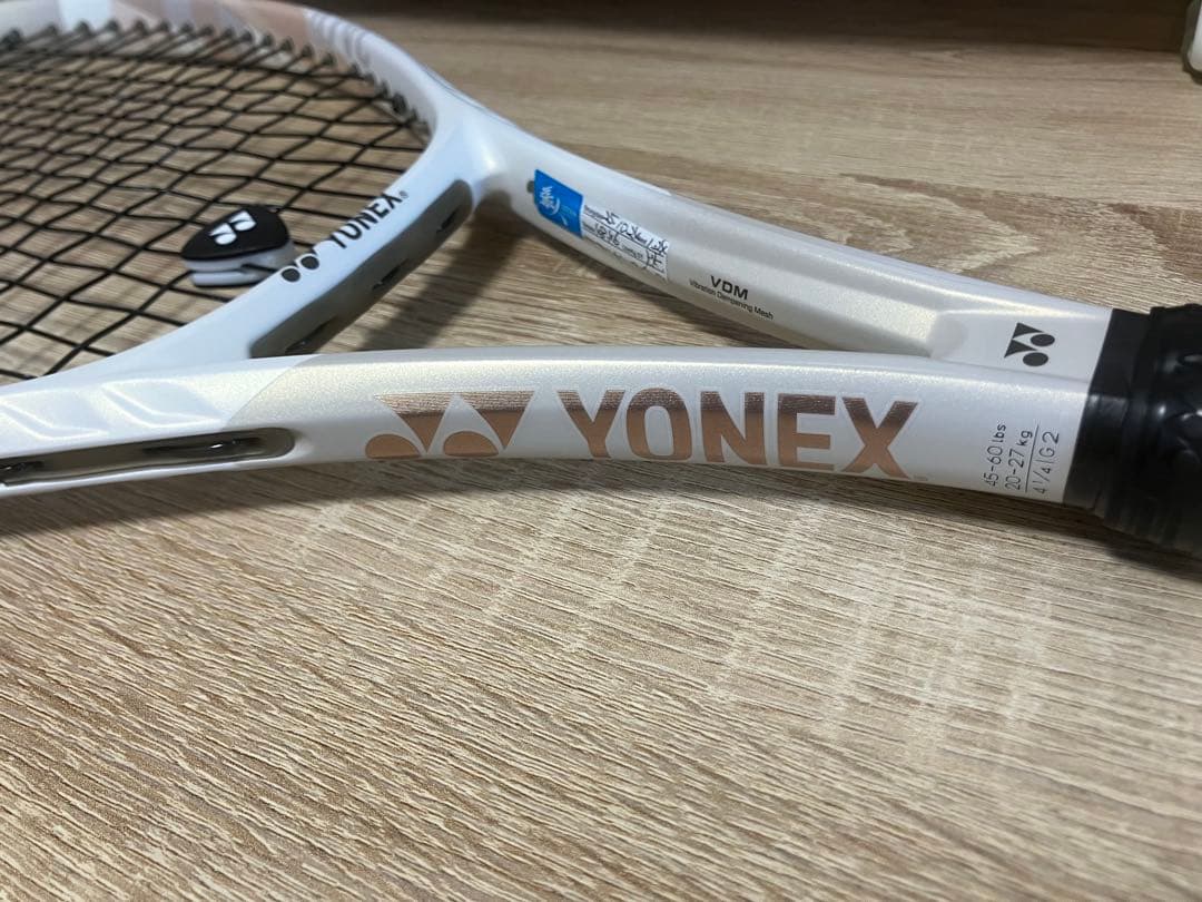 [美品] ヨネックス ブイコア98 2024年モデル サンドベージュ