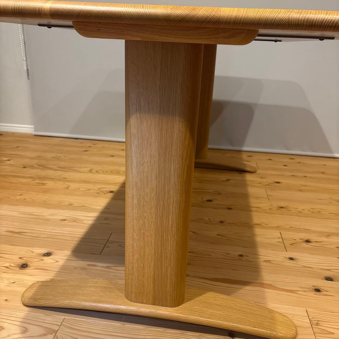 飛騨産業135キツツキマーク無垢オーダーダイニングテーブル侭 角丸型2本脚丸角型