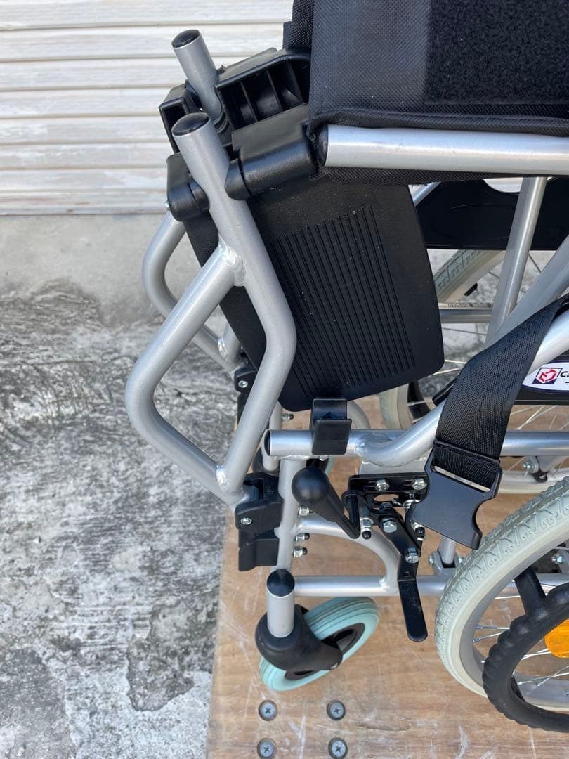 Care-Tec Japan車椅子 ケアテックジャパン車椅子CA-10SU