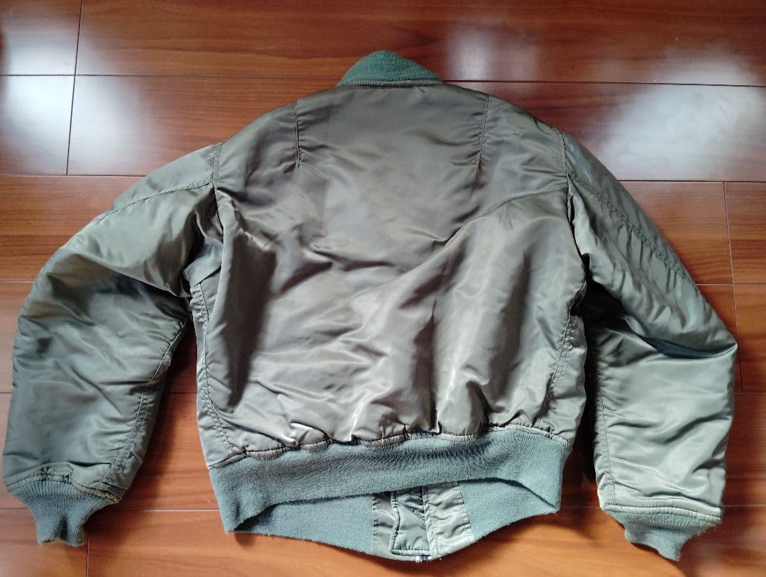 MA-1ジャケット グランドクルー　ALPHA社製 Made in USA