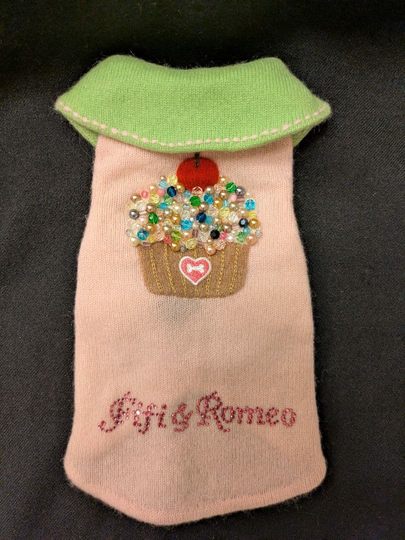 フィフィアンドロメオ　カシミア　カップケーキ　Ｓサイズ