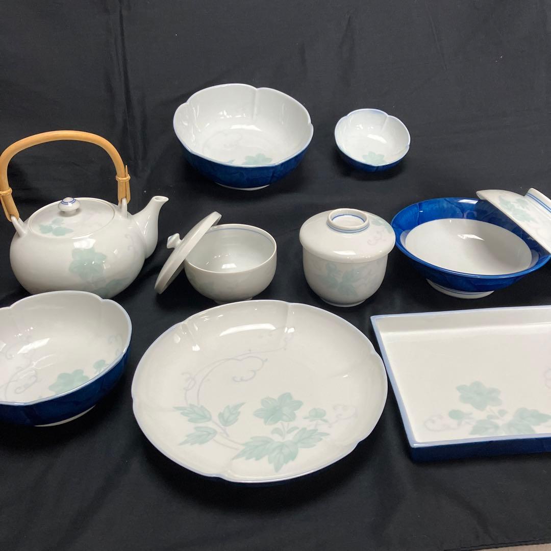 和食器　一式セット　有田焼　象嵌鉄仙花ホームセット