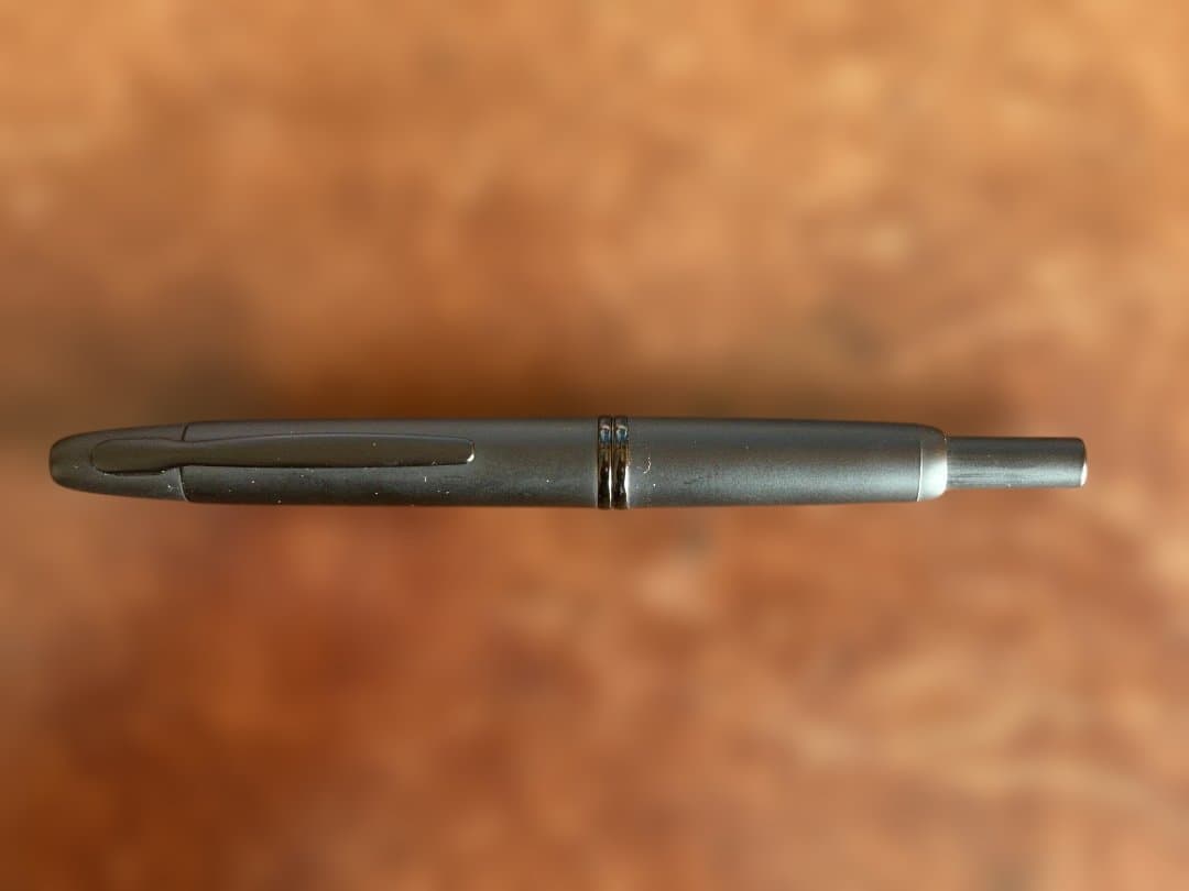 K*様 PILOT キャップレス　マットブラック　万年筆