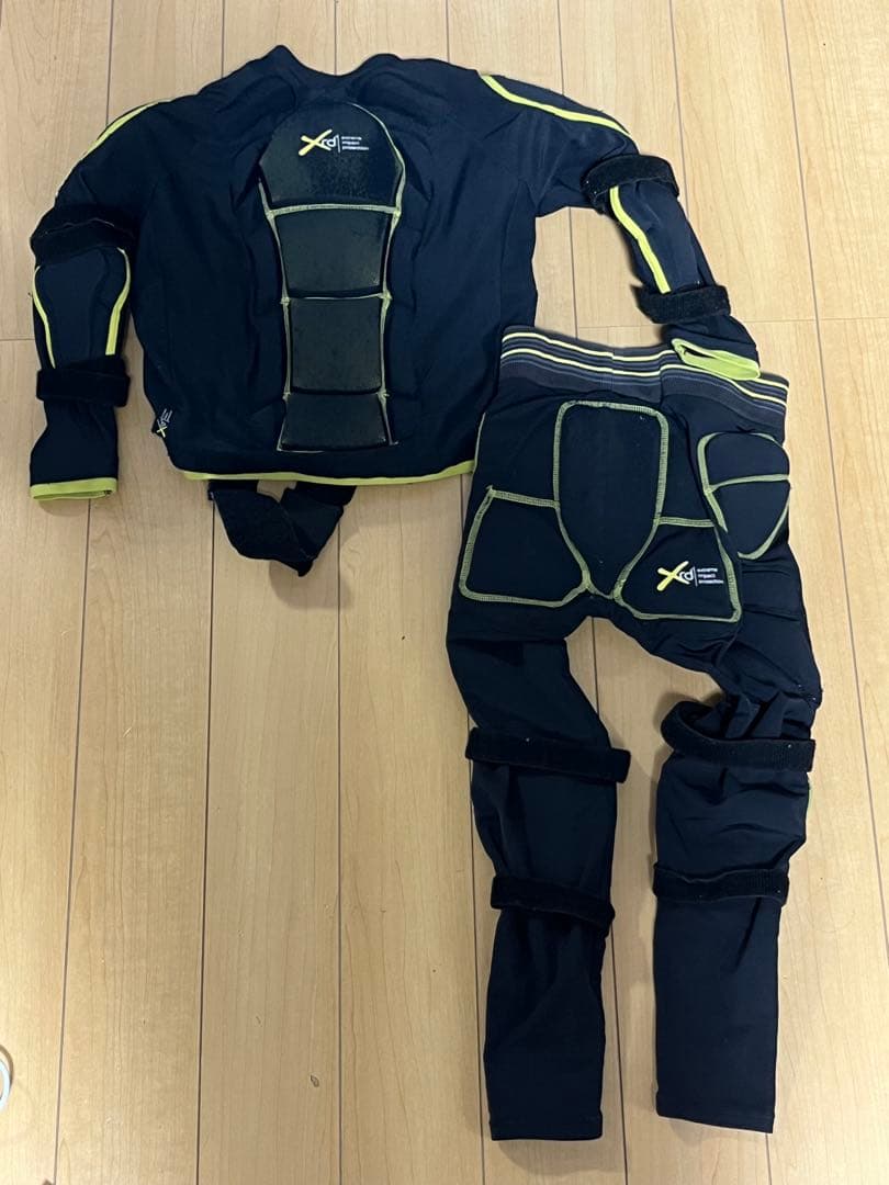 鎧武者 キッズ プロテクター 110~130cm 上下セット 定価48,000円