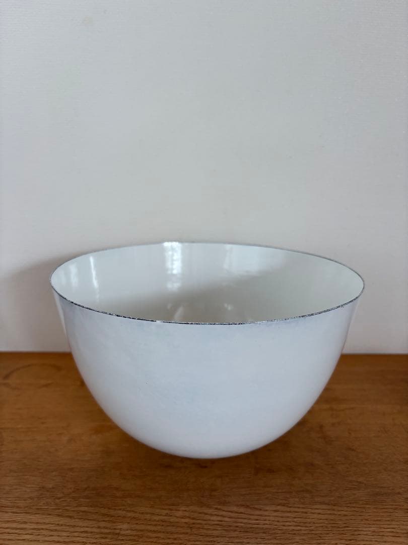 金森正起さん　琺瑯　ボール大　金属素材