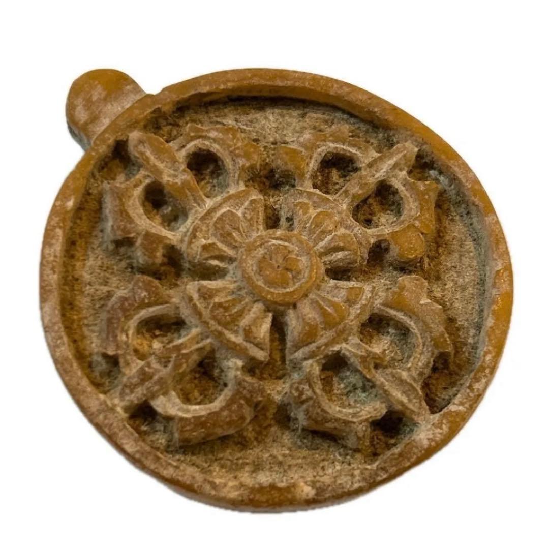 中国発掘物　美品　手彫り　彫刻　入手困難　置物　遺跡　遺物　装飾品　人工遺物