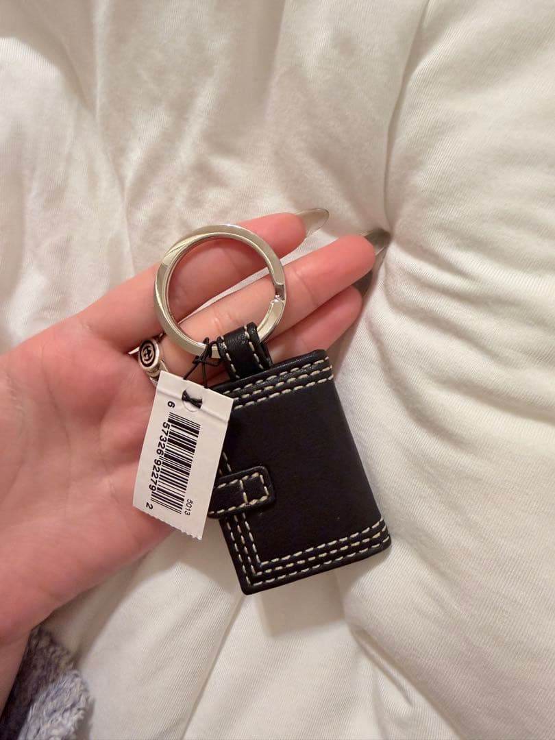 小物 Coach Signature Picture Frame Charm BK