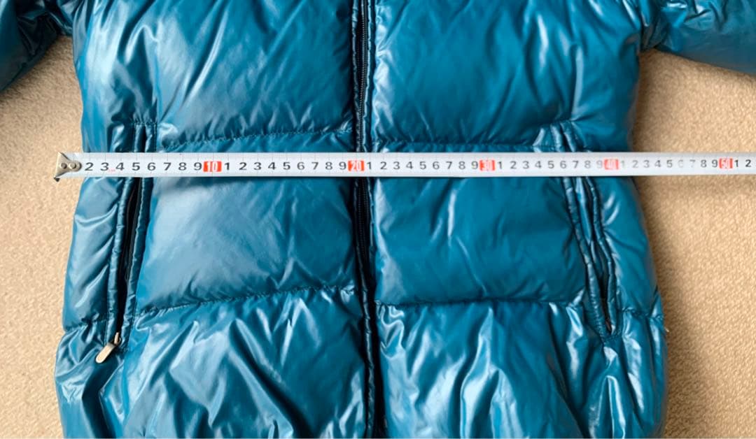 【デュベチカ】ファー付き高級ダウンサイズ42