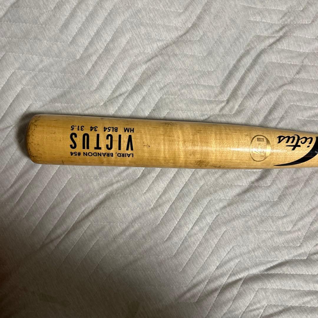 Victus NPB木製バット