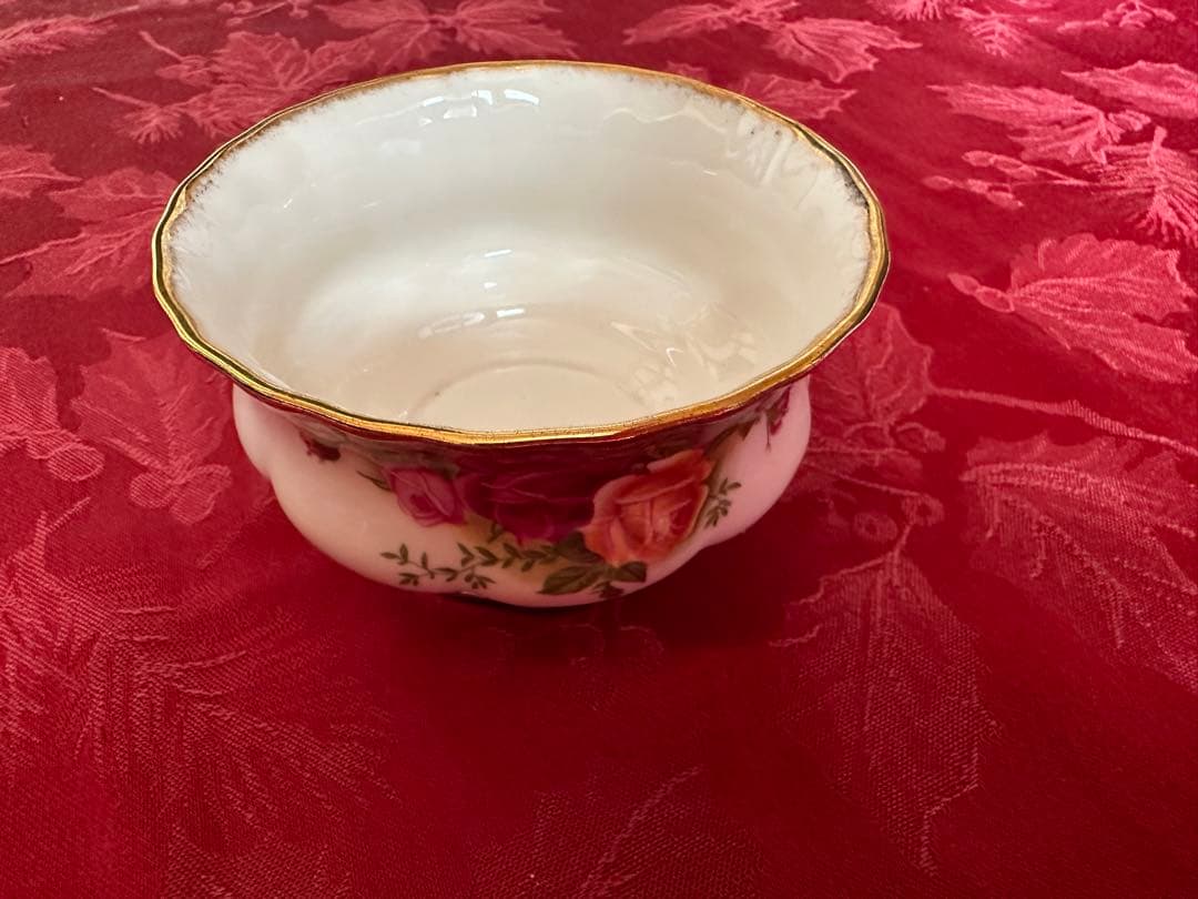 ロイヤルアルバートオールドカントリーローズ