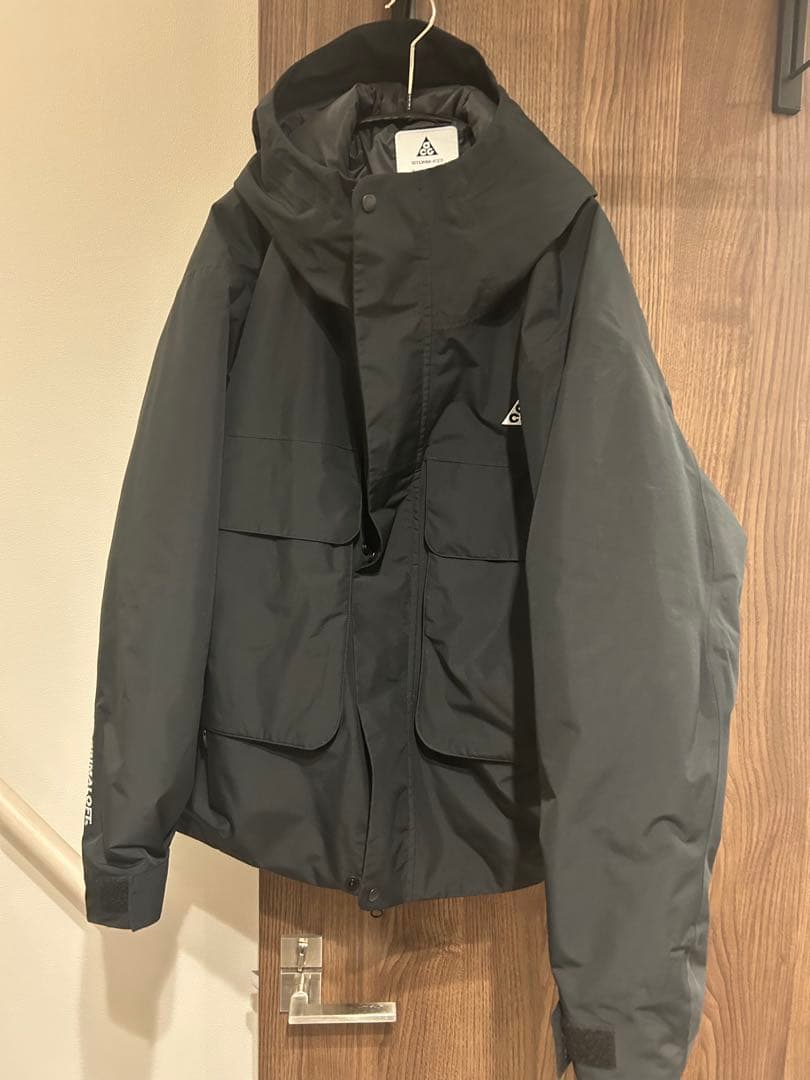 未使用ナイキ ACG PrimaLoft® \"Skull Peak\"ジャケット