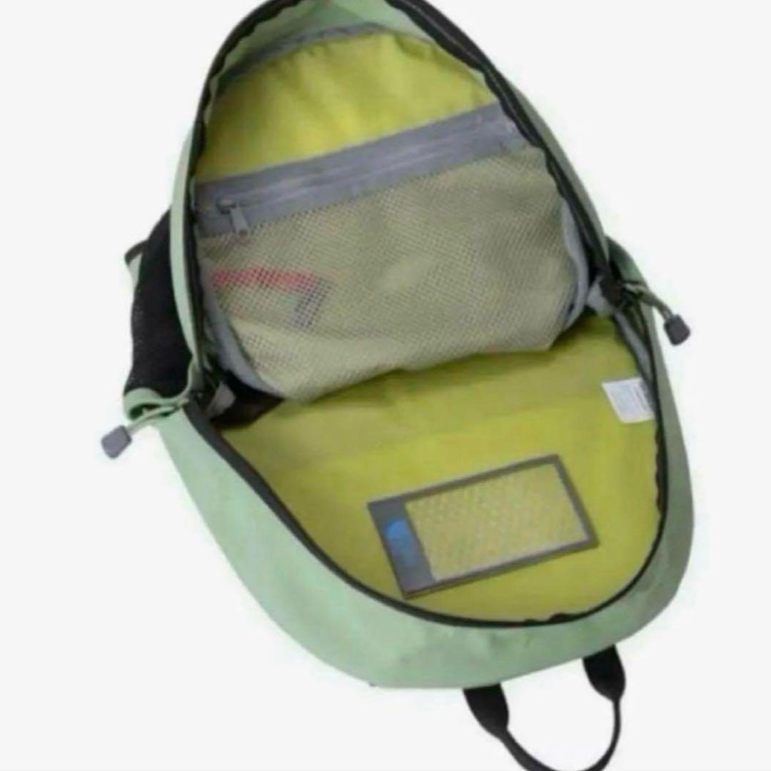 新品　ノースフェイス　スモールデイ　キッズ　リュック　15L