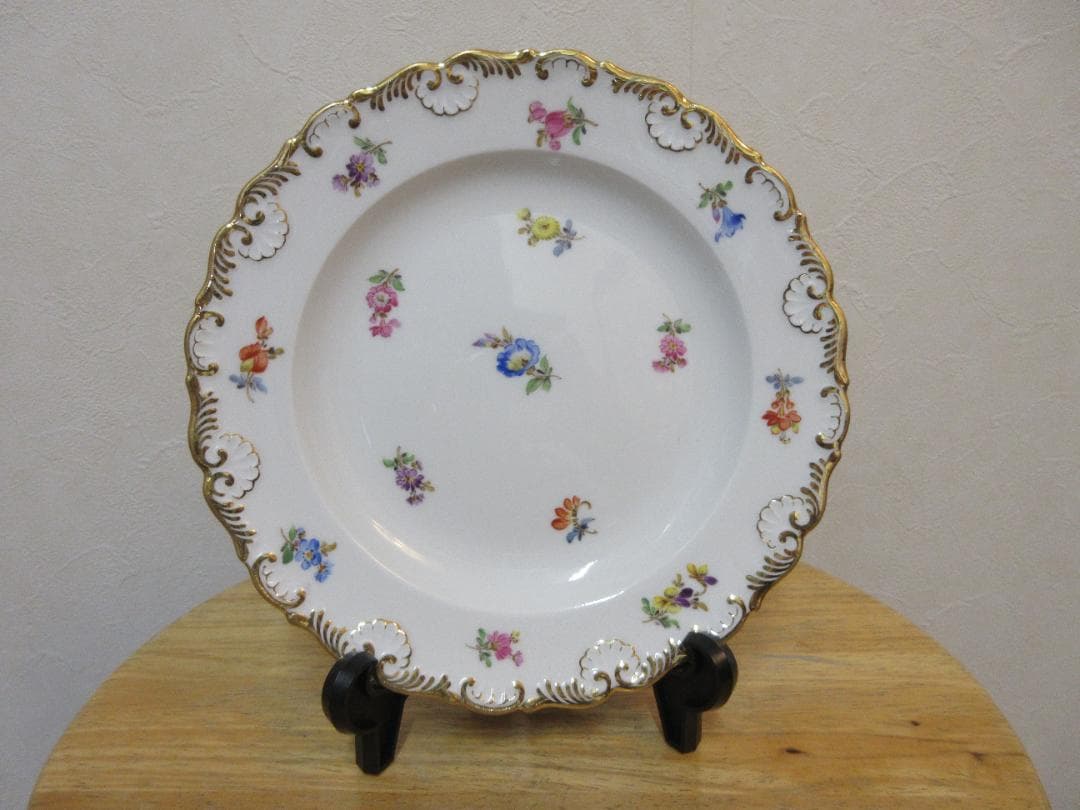 マイセン　Missen 小花　フラワー　金縁　19センチ