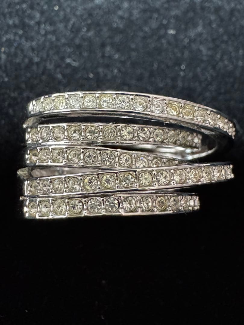 値引き希望対応しました　スワロフスキー　シルバー スパイラルリング指輪