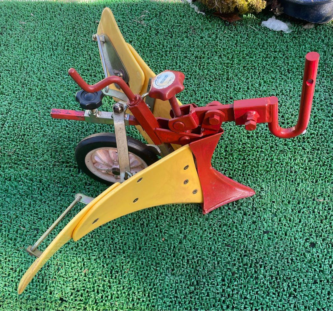 耕運機アタッチメント培土器