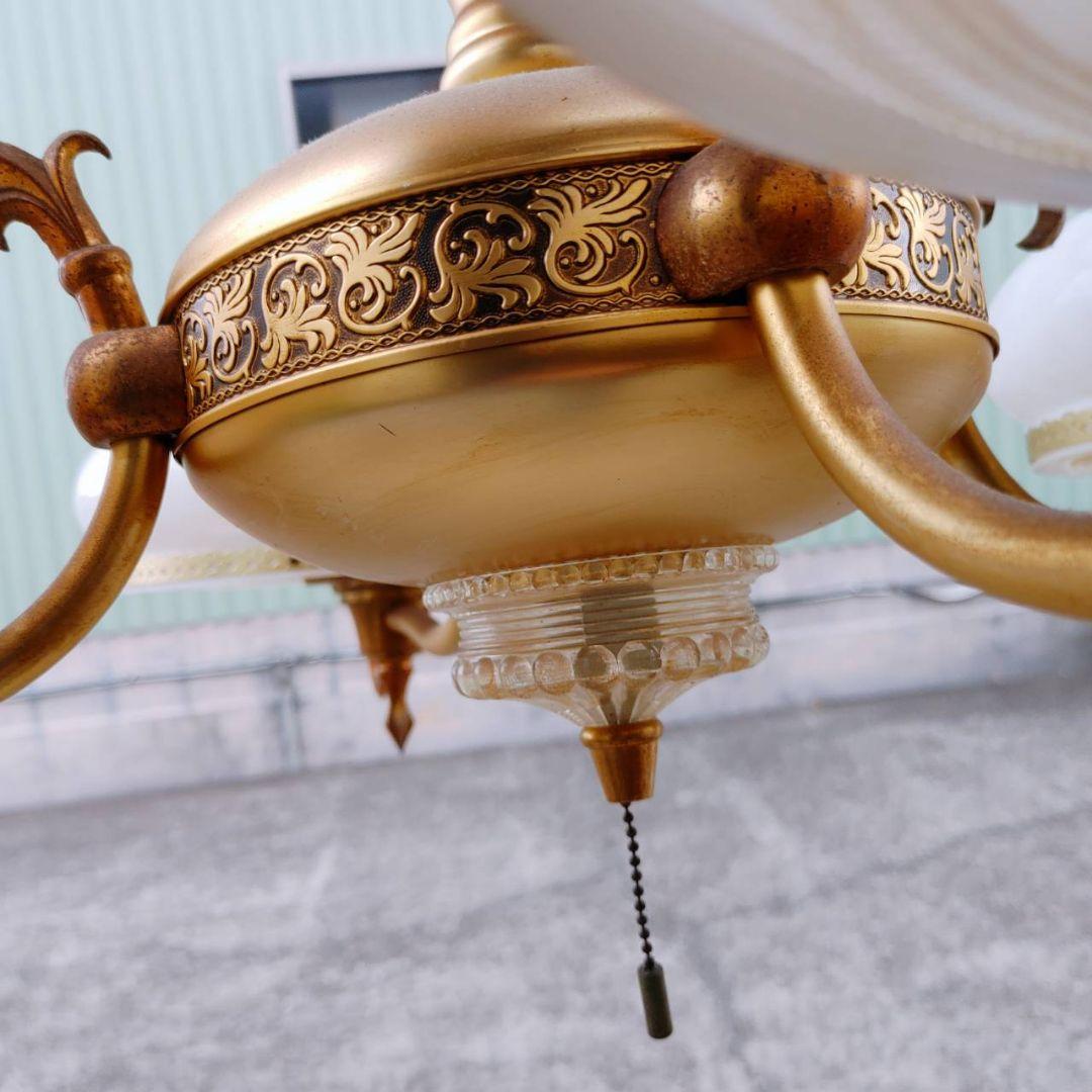 4灯シャンデリア ガラスシェード　レトロ