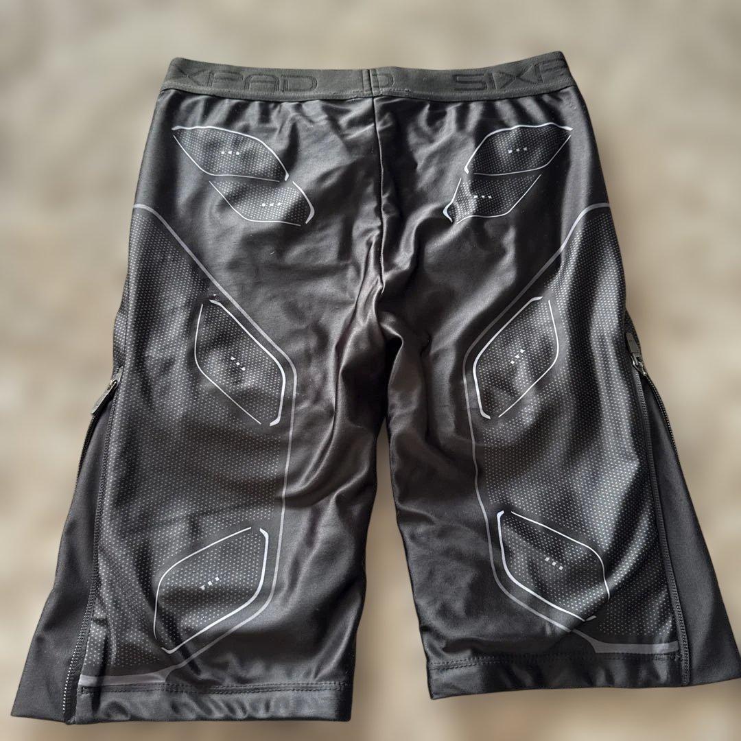 ☆お値下げしました☆ SIXPAD Powersuit Top & Bottom