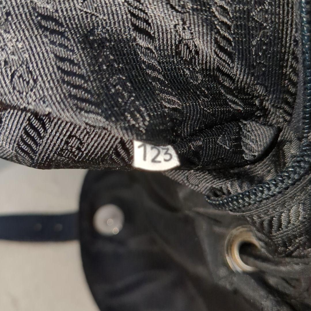 美品 PRADA リュック ブラック 三角ロゴ テスートナイロン レザー