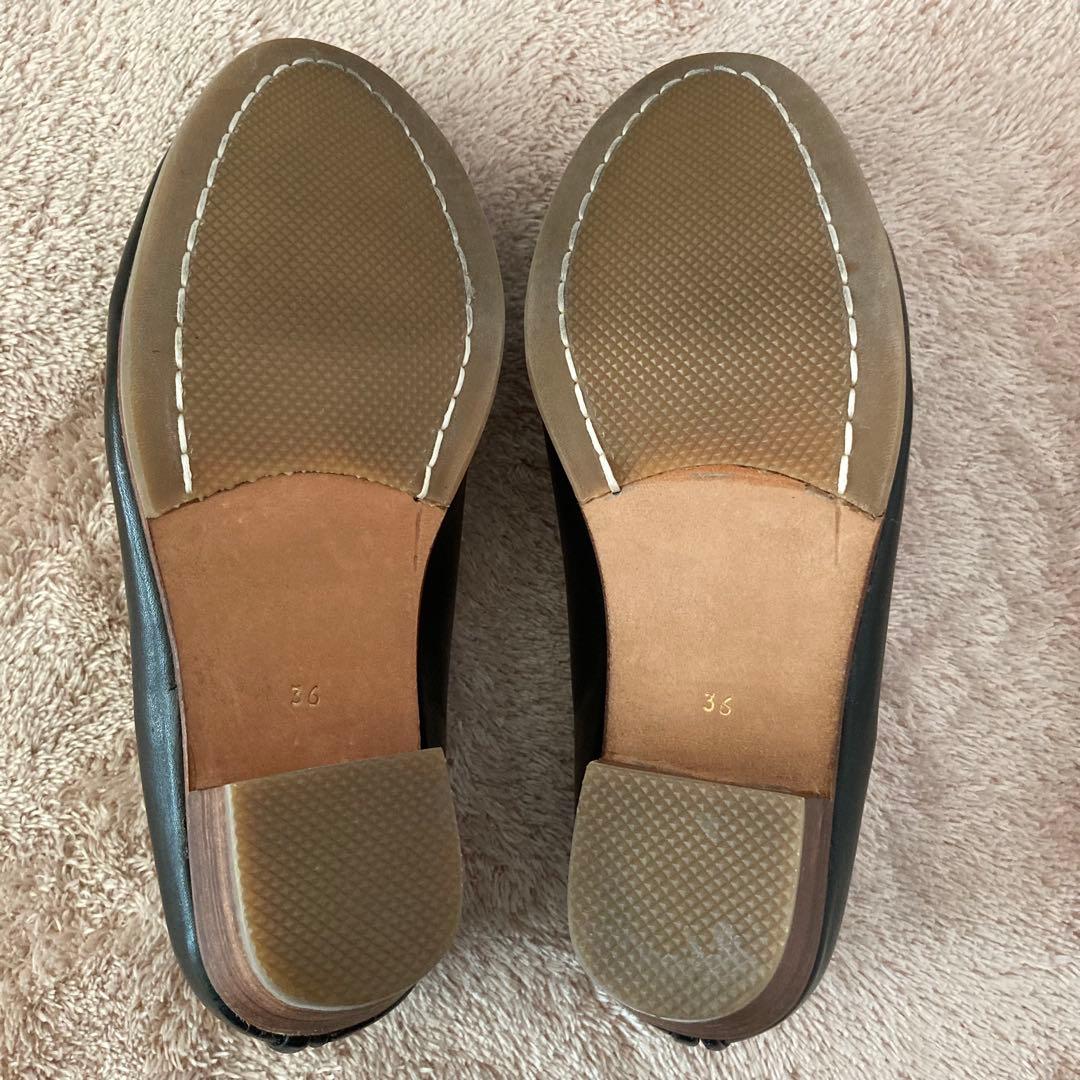 [土日限定][極美品] hcubuch フーブ　はまぐりがた　カウレザーシューズ