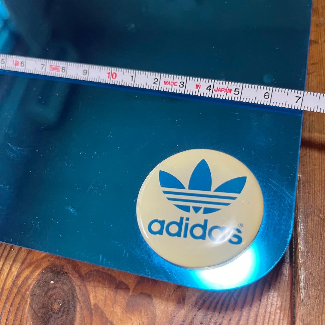 希少　非売品　adidas 販促用　スニーカー　ディスプレイスタンド