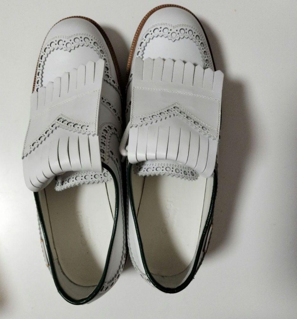 GUCCI ホワイトレザー フリンジシューズ