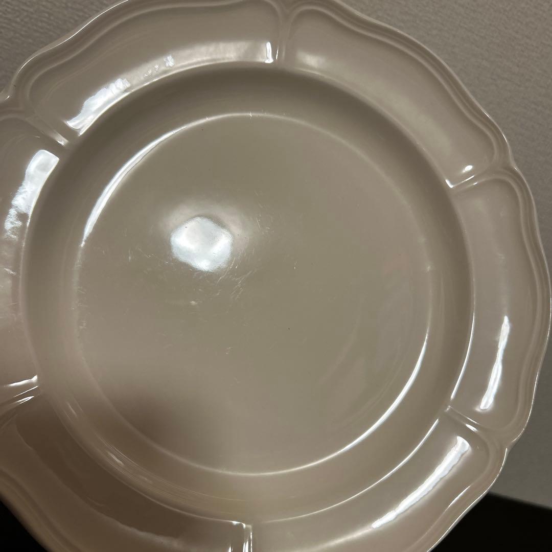 ウェッジウッド　クイーンズプレーン　ディナープレート　26cm