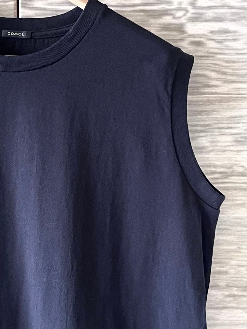 COMOLI コットンジャージノースリーブ3 B01-05011
