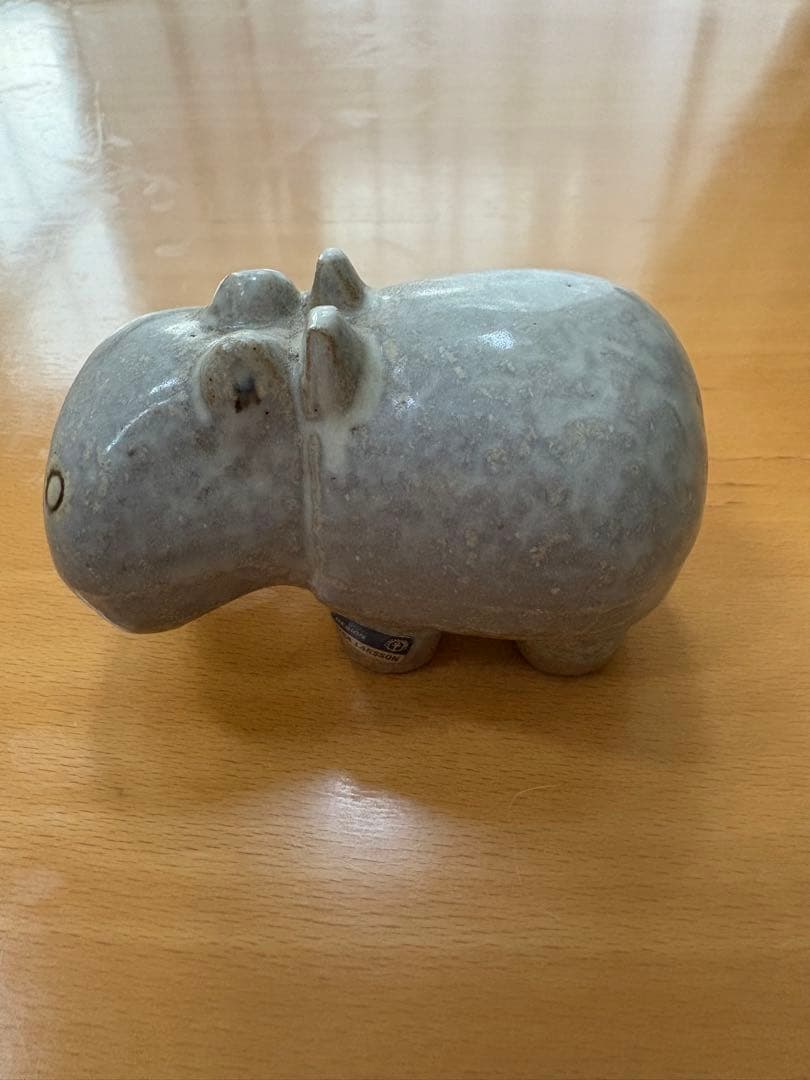 リサラーソン menageri カバ　Flodhast