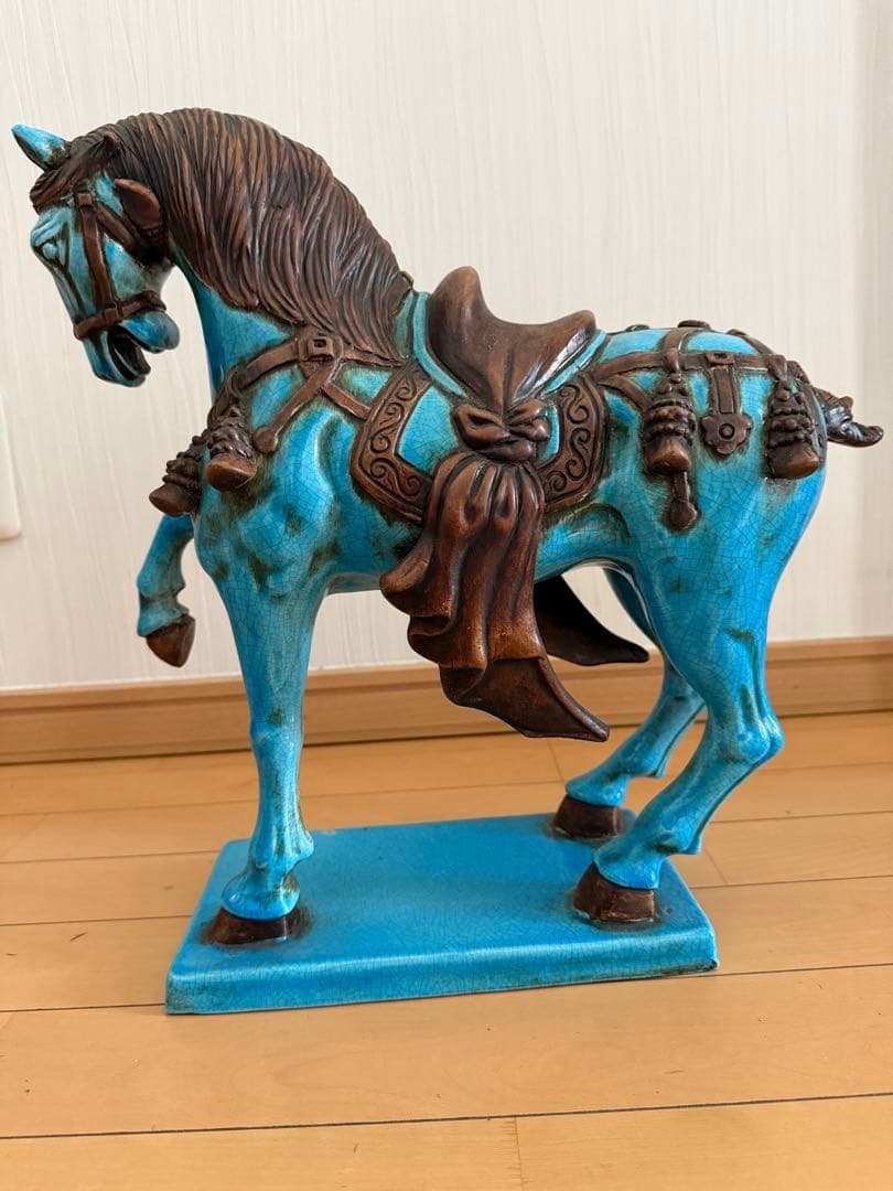 青い陶器製馬の置物 約41cm 縁起　戦馬