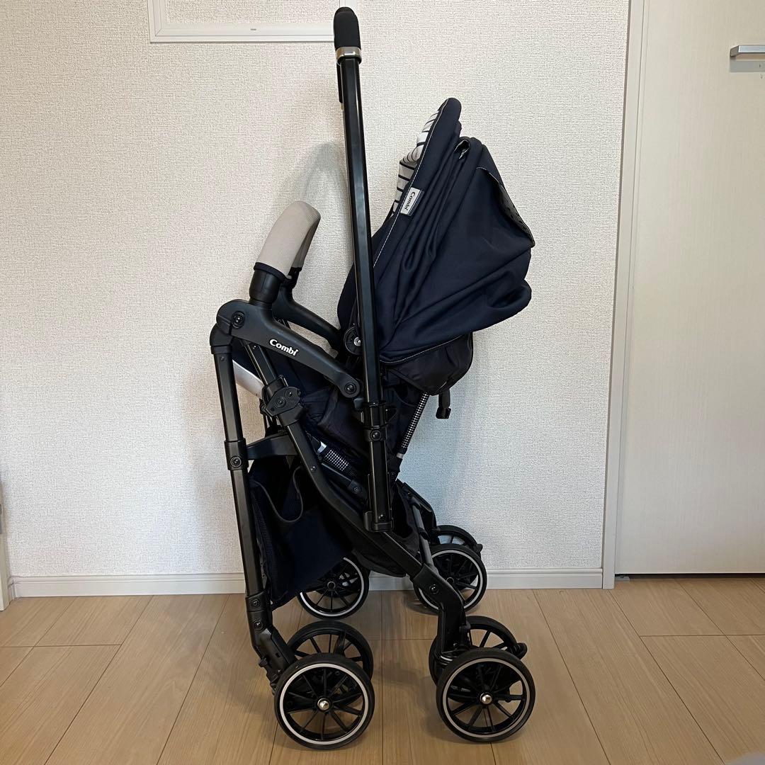 コンビ Combi スゴカル Light plus 4キャス エッグショック