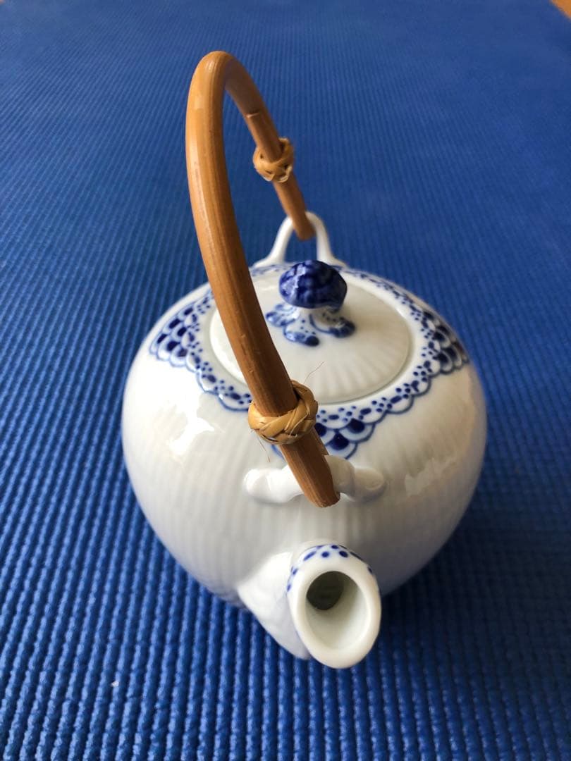 【未使用・箱付き】ロイヤルコペンハーゲン プリンセス 急須と湯呑みセット