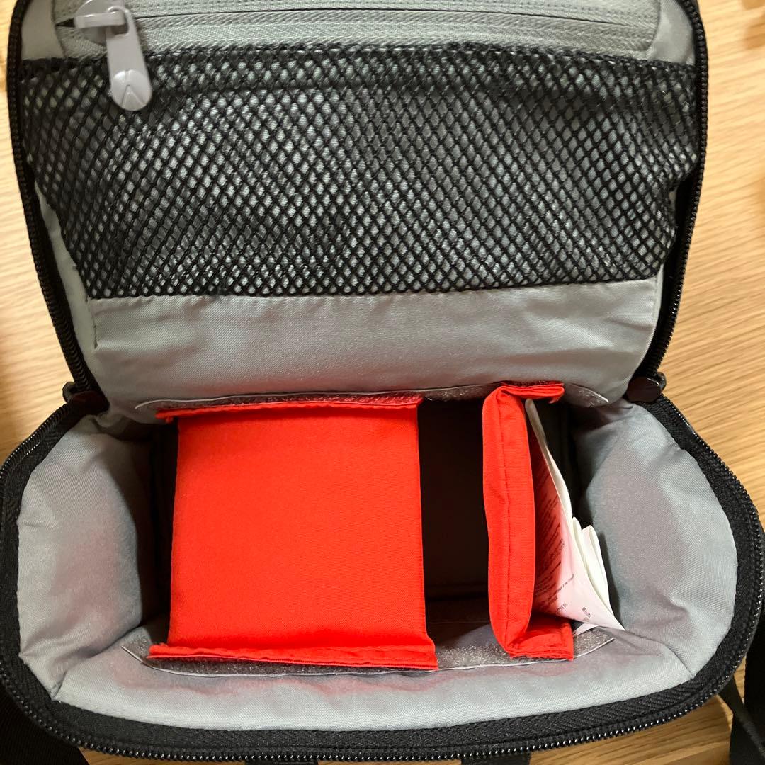 SONY HDR-CX680（マイク、卓上三脚、ケース付き）