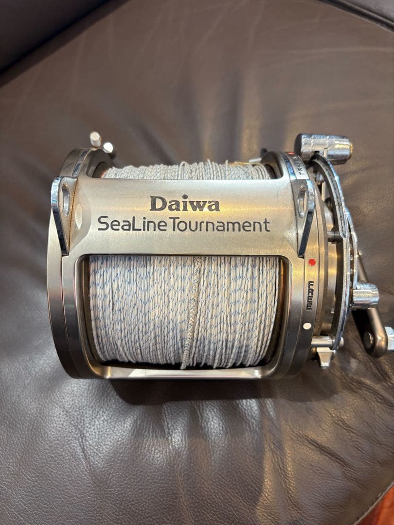 Daiwa SeaLine Tournament SLT80W リール