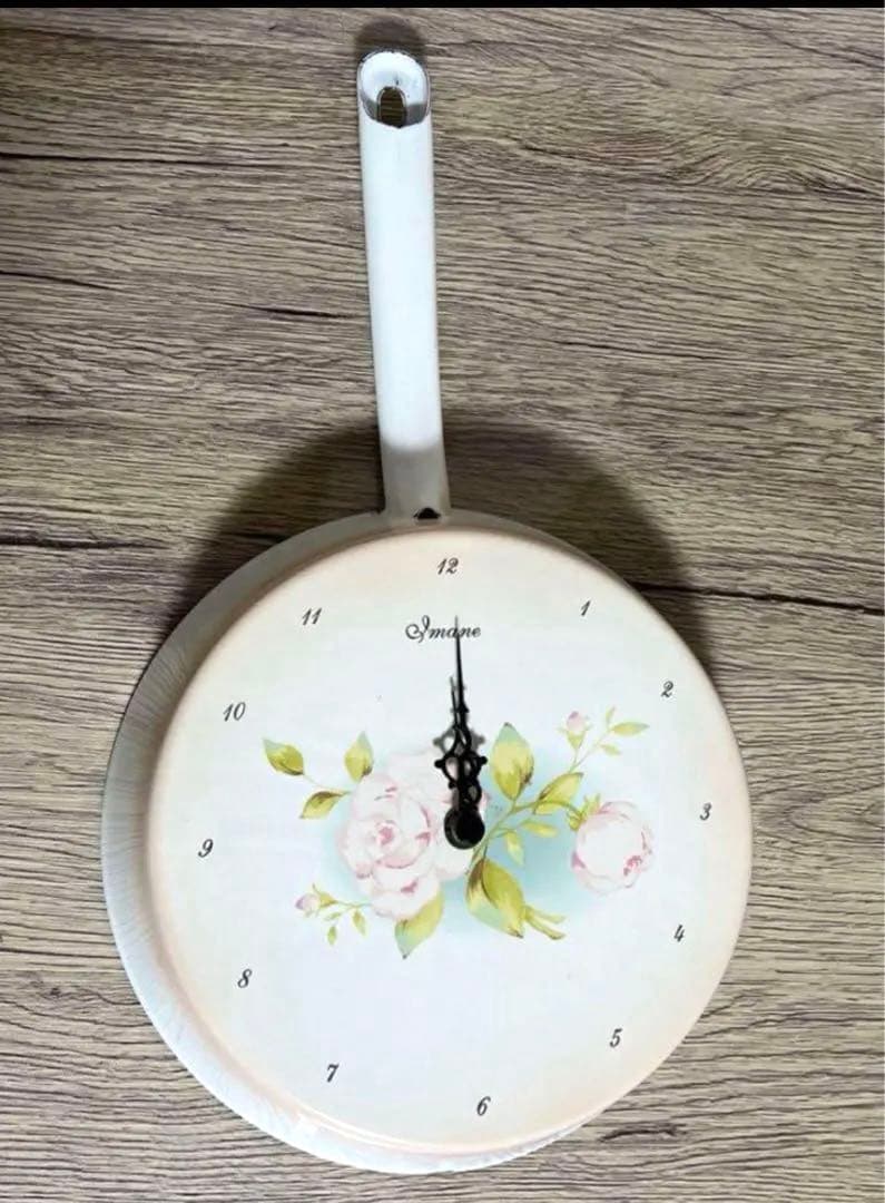 【希少レア】　イマン　ポワージュ❤️フライパン型　壁掛時計